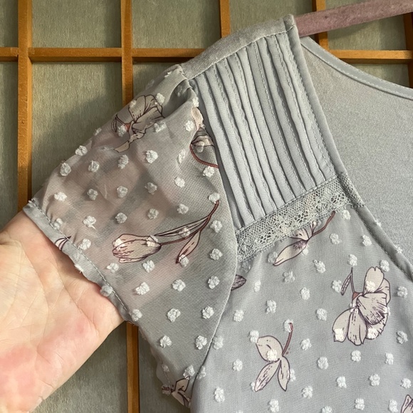 Lauren Conrad M Baby Slate Blue Dainty Sheer Top-Fully Lined - Picture 3 of 8